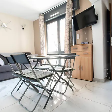 Apartment Le Solarium - Piscine - 7 Pers - Centre Port